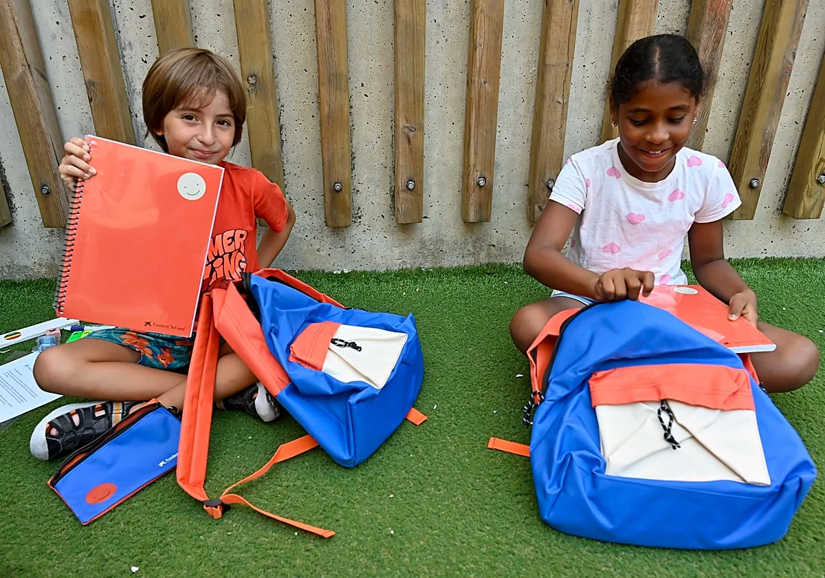 Una mochila para soñar igual que los demás niños