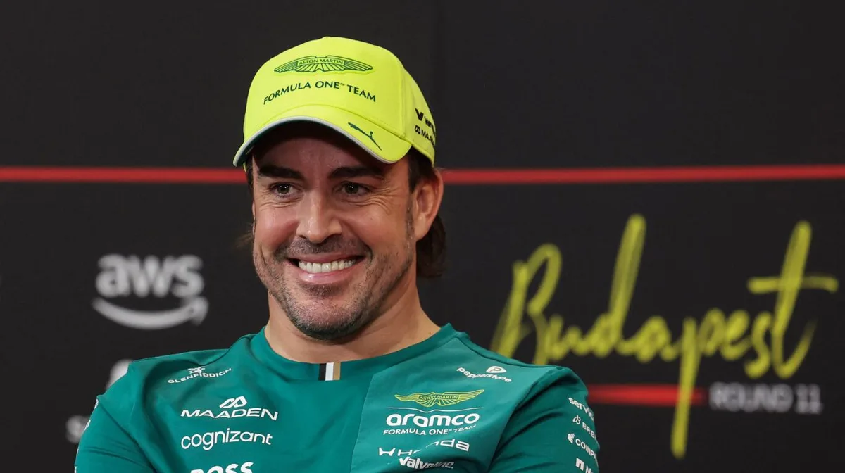 Fernando Alonso, piloto de 45 años: “Llegué a recorrer 1.820 kilómetros en bicicleta y dejé de comer carne y pescado”
