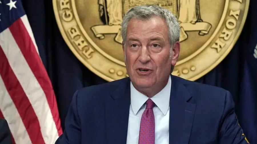 De Blasio: DSA 'providing vision' many in US 'hungry for'