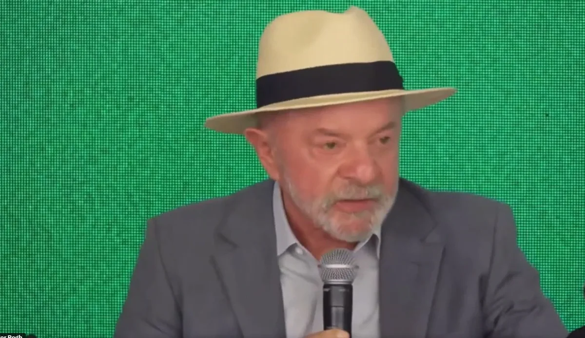 Lula assina regulamentação contra o cambismo digital; confira as novas regras