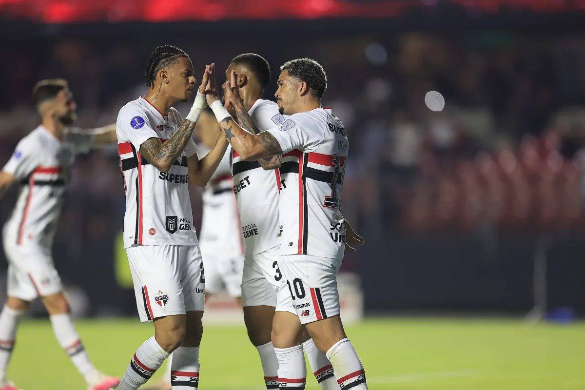 Atuações do São Paulo: veja quem foi bem e quem foi mal na vitória sobre o Bolívar