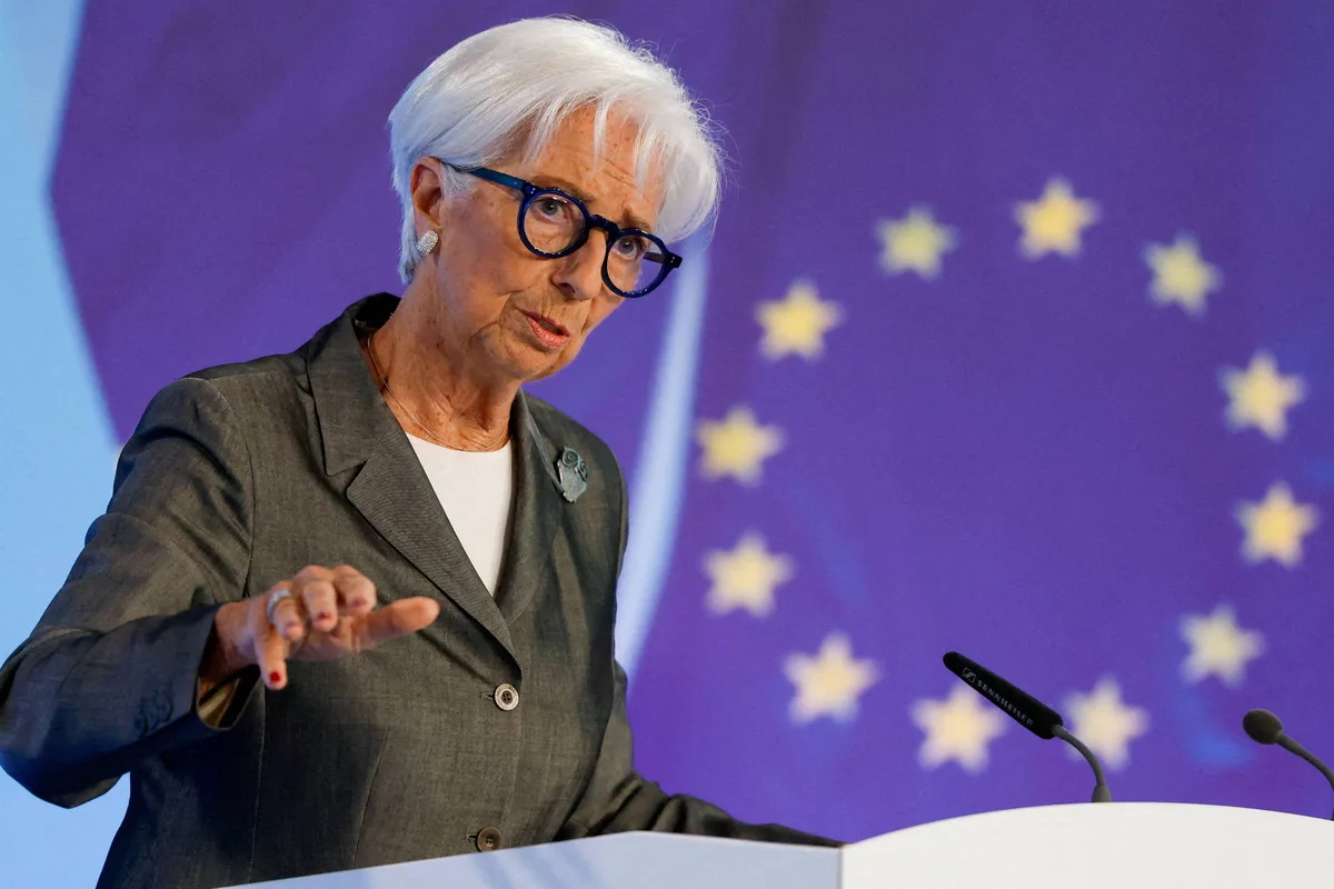 Lagarde alerta que Europa enfrenta risco sem precedentes de ficar isolada da IA