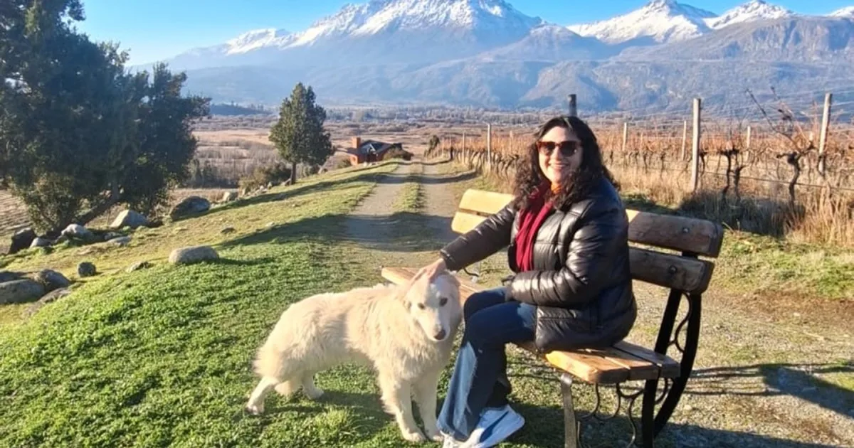 Su papá supo que había nacido a través del «Mensaje al poblador» y hoy es la voz detrás del micrófono en Chubut