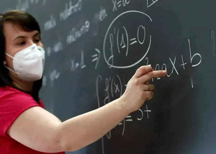 Matemáticas, Medicina y Finanzas son las carreras mejor pagadas en México en 2026