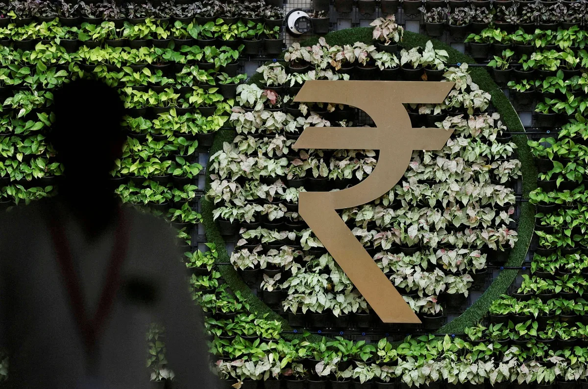 Rupee rises 9 paise to 94.80 against US dollar during early trade
