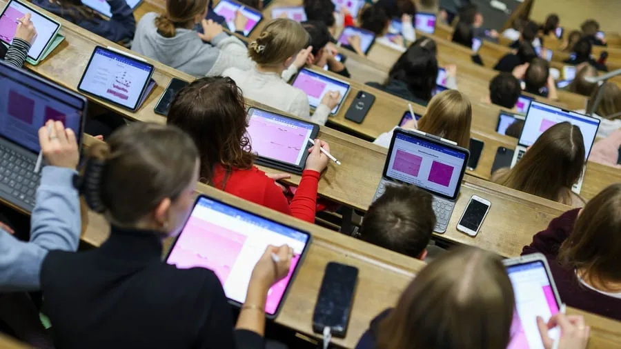 Apple, Android - oder Windows?: Back to school: Tipps für Tablets und Notebooks