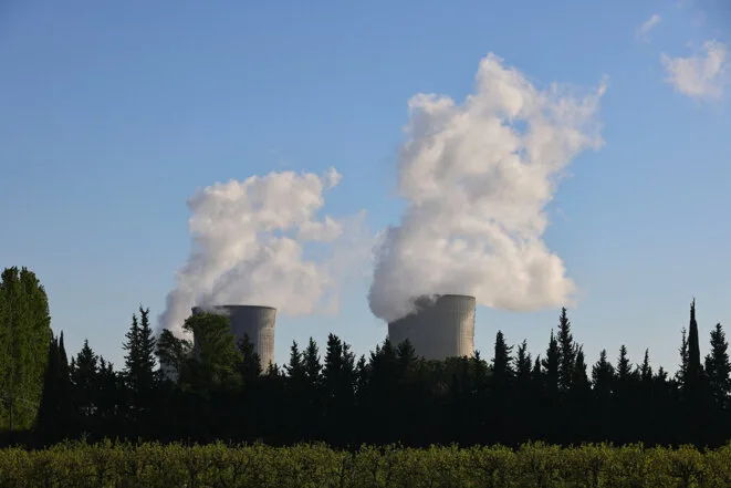 Nucléaire: une énergie en perte de vitesse dans le monde