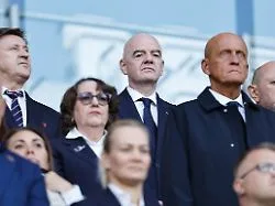 Es geht um die WM-Organisation: FIFA dementiert Bericht über zweites Millionen-Gehalt von Infantino