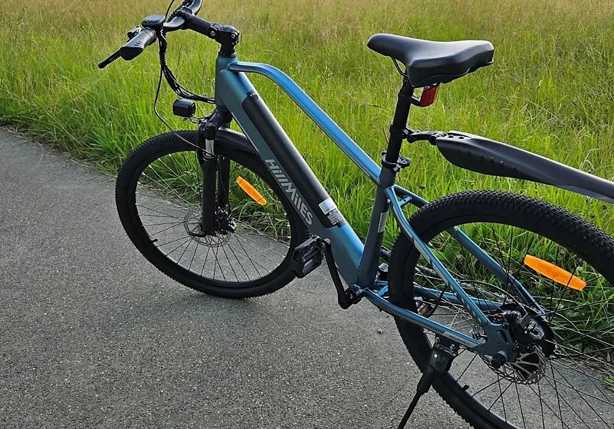 Del carril bici a la pista: eléctrica de montaña con 250 W y 7 marchas Shimano llega en oferta