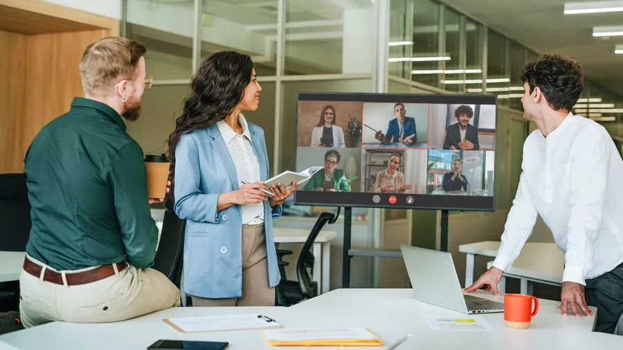 Homeoffice: Geht es bei der Präsenzpflicht um Teamgeist oder ums Ego?