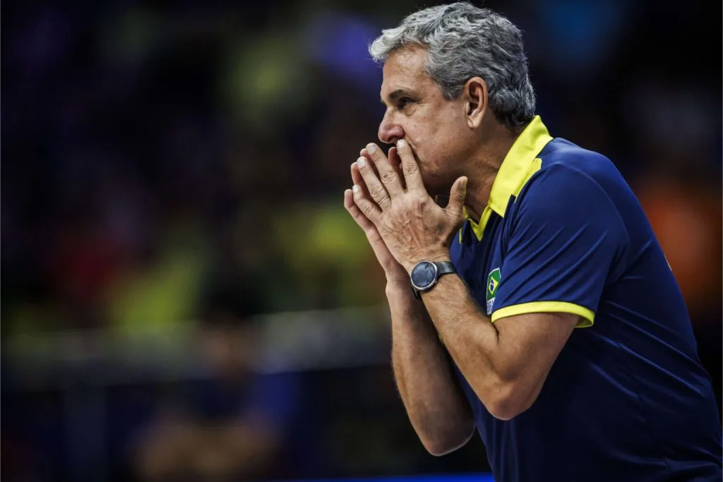 Zé Roberto indica saída da Seleção Brasileira de Vôlei após os Jogos de Los Angeles