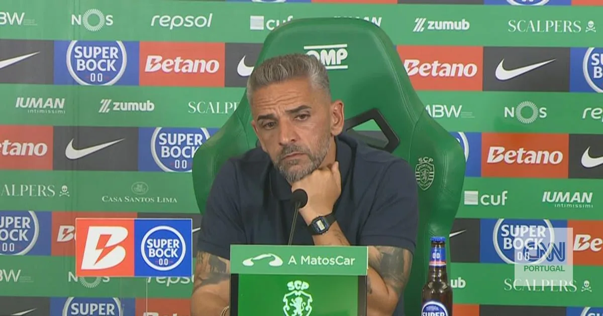 «Já tinha dito que falta alguma maturidade, mas ficámos com dez...»