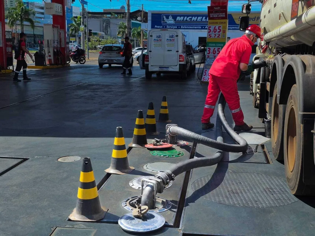 Preço do combustível varia até 13,5% entre postos de Campo Grande