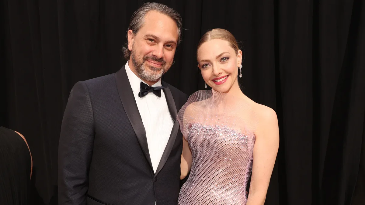 Amanda Seyfried Reveals Secret Split From Husband After 9 Years