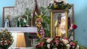 Guatire recibió la réplica de la Virgen de Copacabana