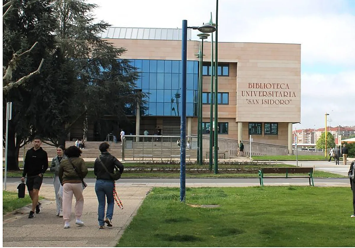 Primera matrícula universitaria gratis en Castilla y León: plazos, cuantías y requisitos