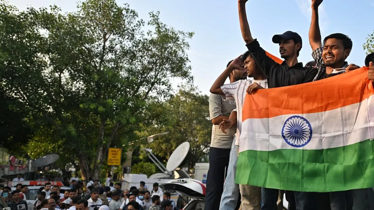 CJP ‘Tiranga’ protest: Dipke, AISA’s Neha detained as supporters attempt to reach Connaught Place