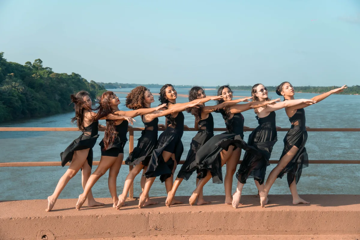 Entre passos e paisagens: ensaio une dança e identidade cultural em Roraima