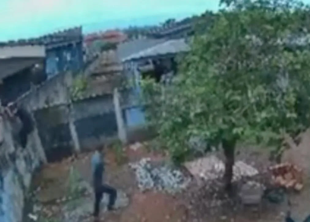 Quatro detentos de alta periculosidade fogem de unidade da Polícia Civil em Porto Velho