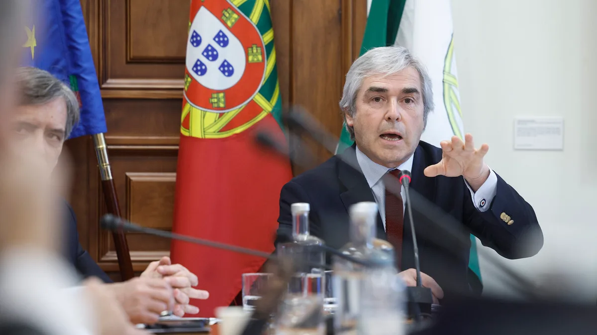 Incorporação da indústria de defesa nacional na compra das fragatas é de 325 milhões