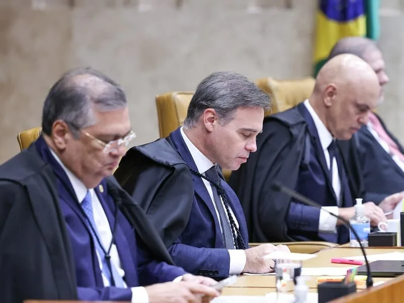 Mendonça manda PF preservar jornalistas e sigilo de fonte em apuração