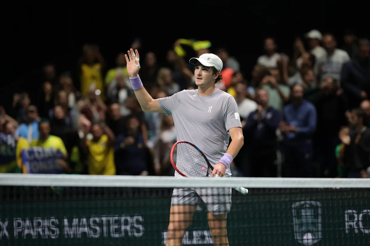 Fonseca joga Masters de Paris com Zverev, Alcaraz e Djokovic