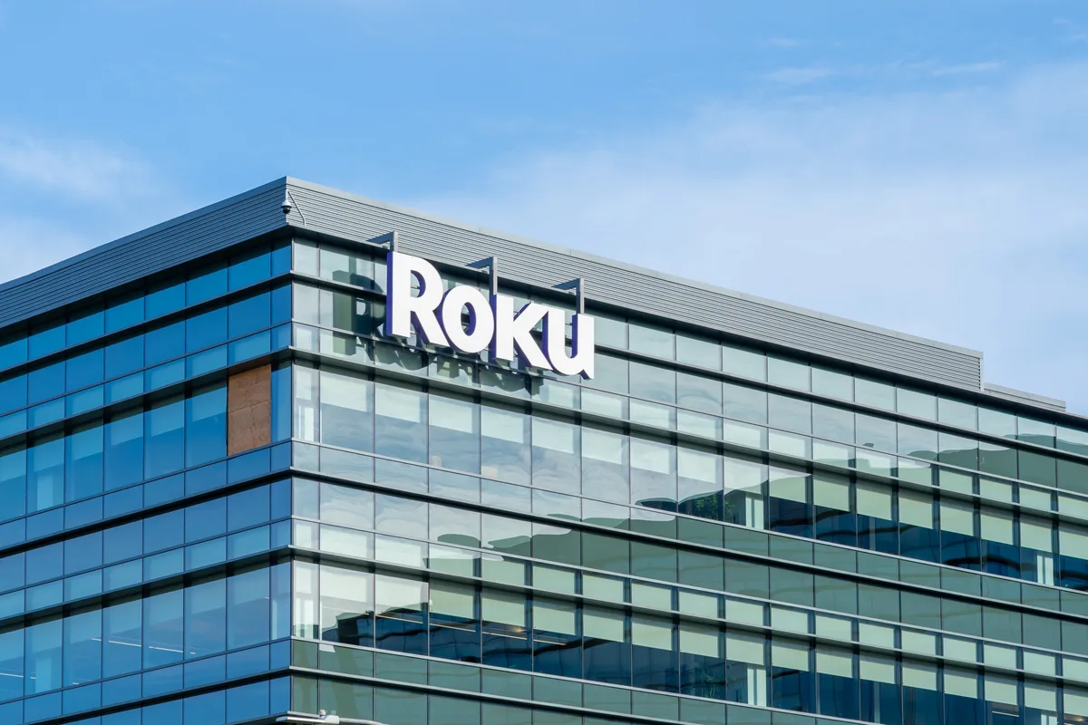 Futuro da TV? Roku lança canal com programação 100% “AI slop”