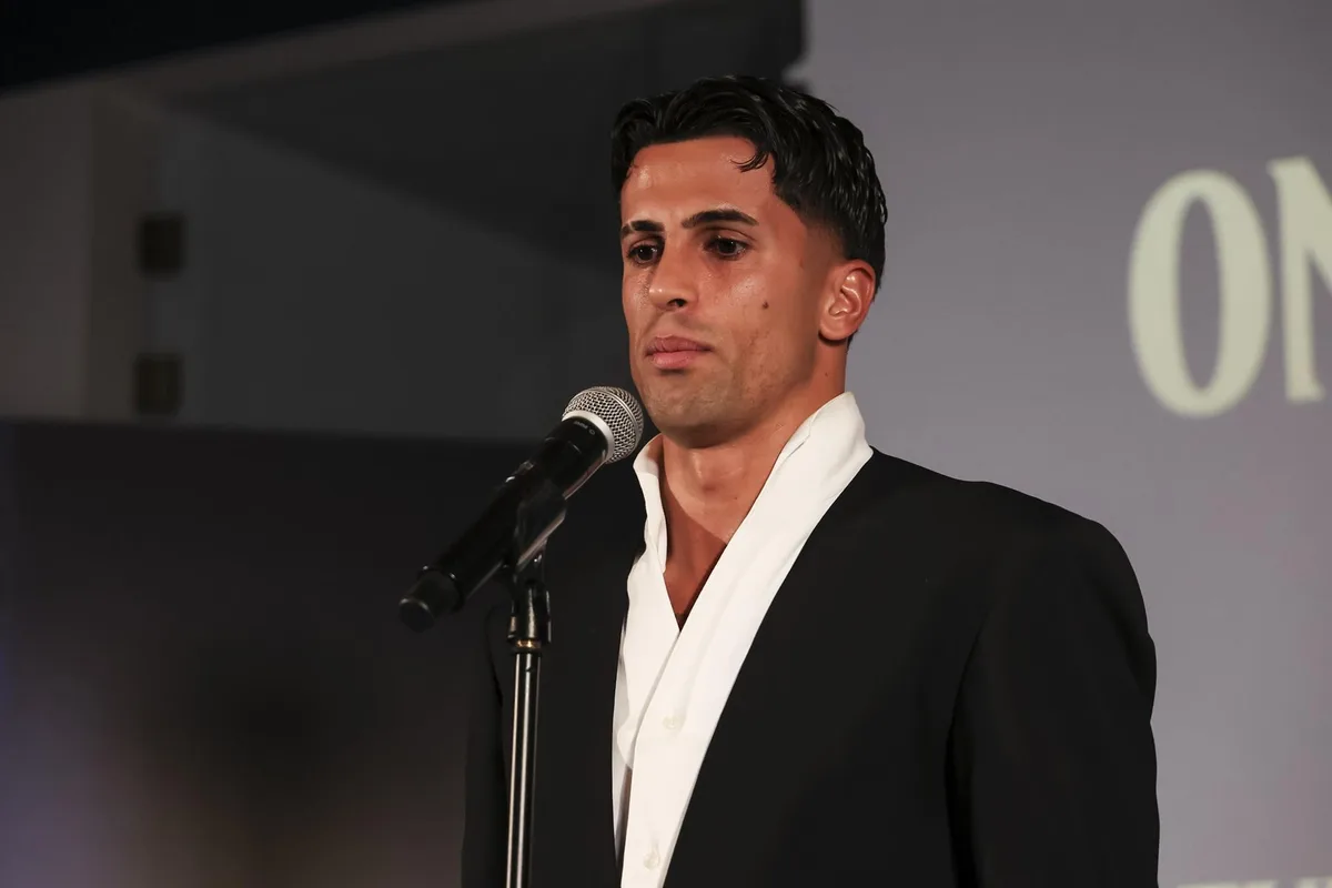 Joao Cancelo: "Prometo que voy a ayudar al Barça a lograr todos los títulos que se merece"