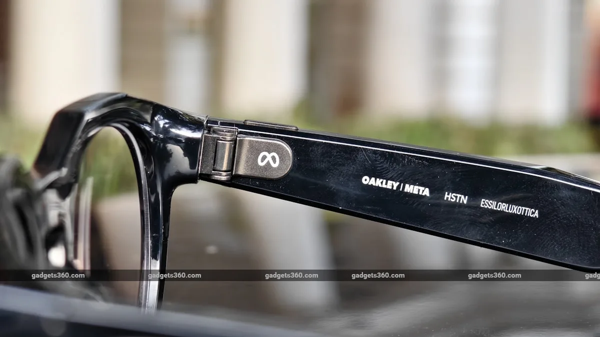 Apple Patent Shows How Its Smart Glasses Could Tackle Recording Privacy Concerns