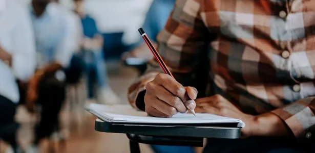 Sefaz, Seplag-RJ, IFMG, PC e mais órgãos: concursos oferecem 26,6 mil vagas