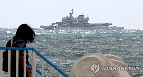 부산 앞바다 예인선 전복 실종자 5명 14일째 야간 수색