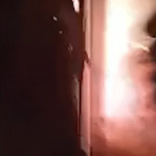 Para "vingar" filho de 5 anos, mulher ateia fogo na casa da vizinha no Noroeste