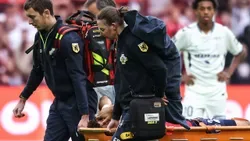 QUE AZAR: Tiago Santos sai em lágrimas após (mais uma) lesão no joelho
