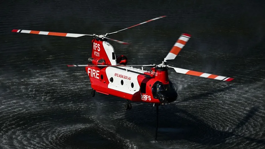 Incendie à Luglon : qu'est-ce que le Chinook, cet hélicoptère australien utilisé pour la première fois en France ?