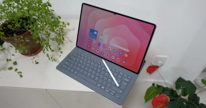 Samsung corrige 90 falhas em nova atualização da linha Galaxy Tab S11