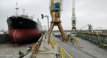 Mergulhador profissional desaparecido durante reparação de navio em Setúbal
