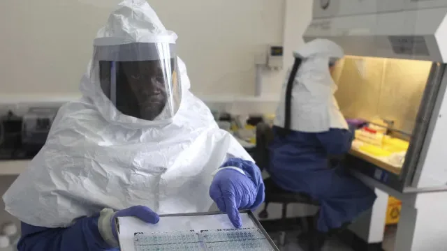 Surto de Ébola na RDCongo ultrapassa 4.200 mortes