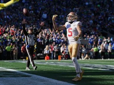 Brock Purdy leads 2 late scoring drives to deliver a 32-29 win for the 49ers over the Seahawks