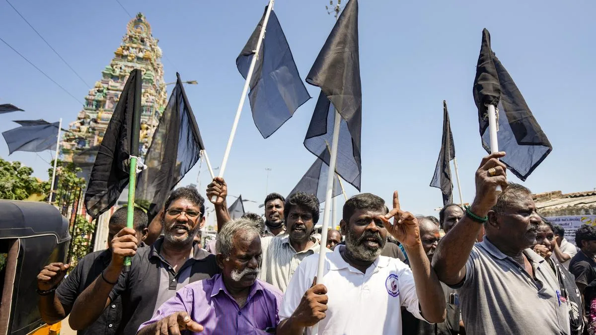 Pattinapakkam new secretariat project sparks protest from eight fishing villages