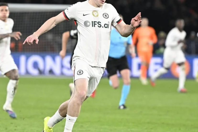 Mercato : un an après l'avoir acheté 36 M€, Chelsea vend Liam Delap 52 M€