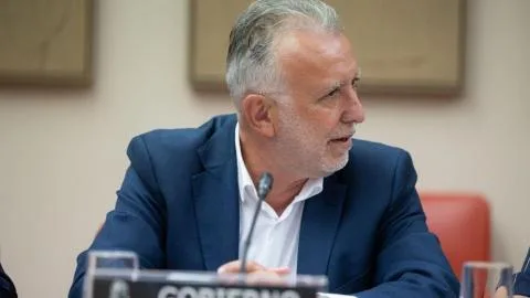 Torres advierte de que más violencia en Ceuta provocará una "ruptura total" y retrasará la solución
