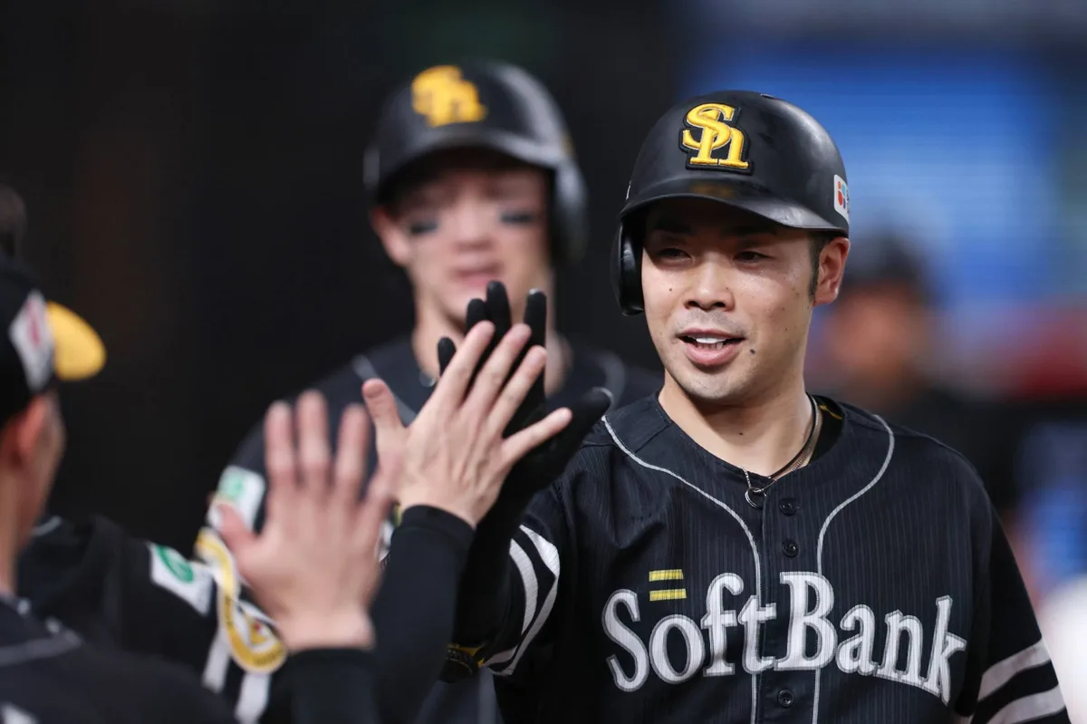 ‘Ghost’ win prospects add intrigue to NPB clubs’ jockey for playoff positions