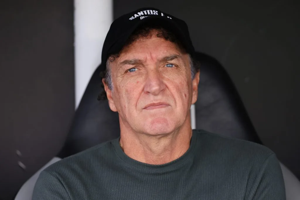 Cuca lamenta derrota do Santos nos acréscimos: “Pior dos sabores que pode existir”
