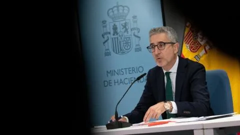 Hacienda pide al PP apoyo en el Congreso para sacar adelante la reforma de financiación autonómica: "Queda una oportunidad"