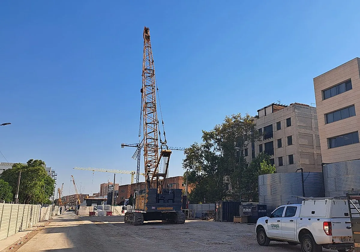 Comienzan las obras del túnel del metro de Sevilla bajo el parking del Macarena