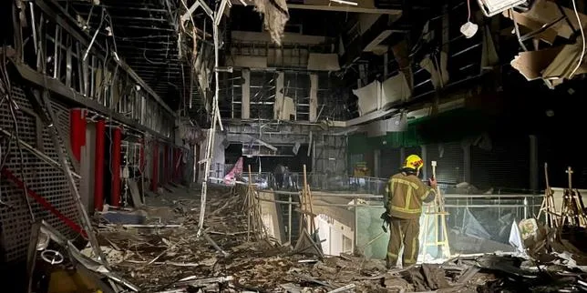 EN DIRECT, guerre en Ukraine : près de Dnipro, un centre commercial ravagé par une attaque russe