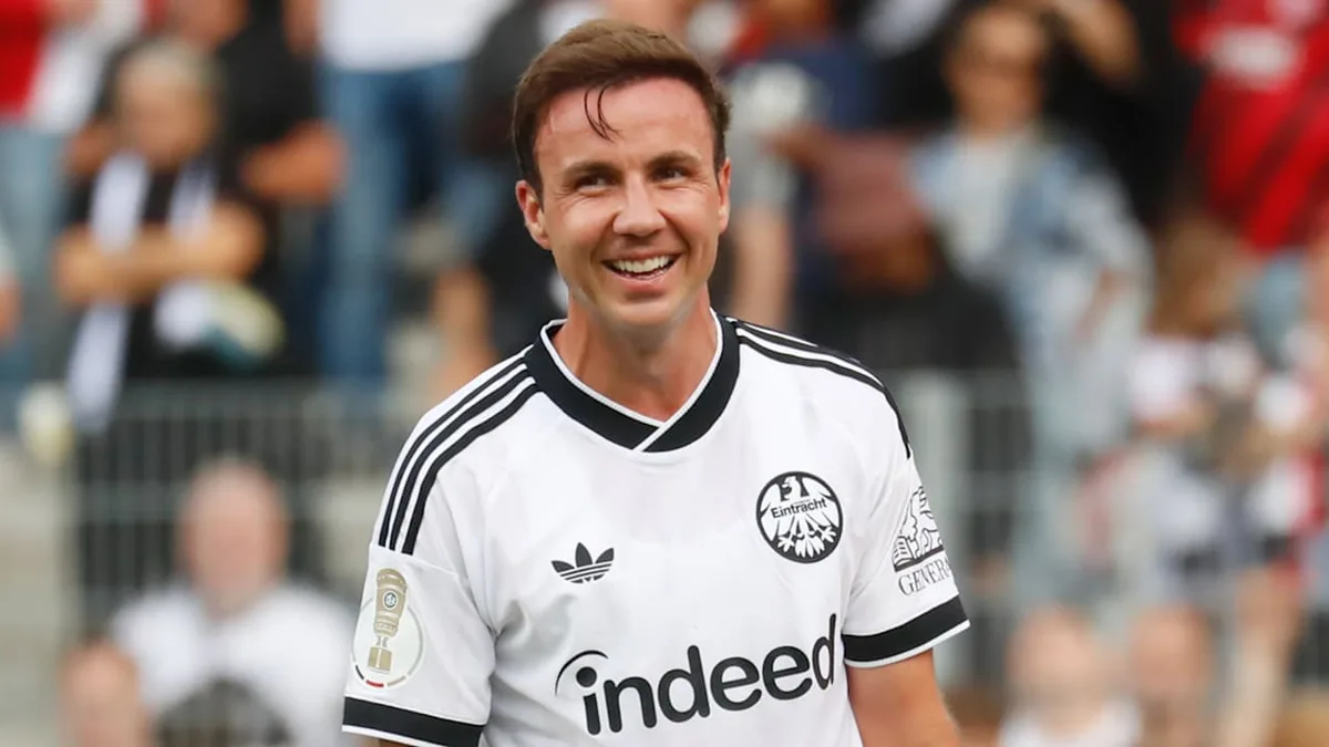 Neue Rolle bei Eintracht - Darum erfindet Hütter Weltmeister Götze neu
