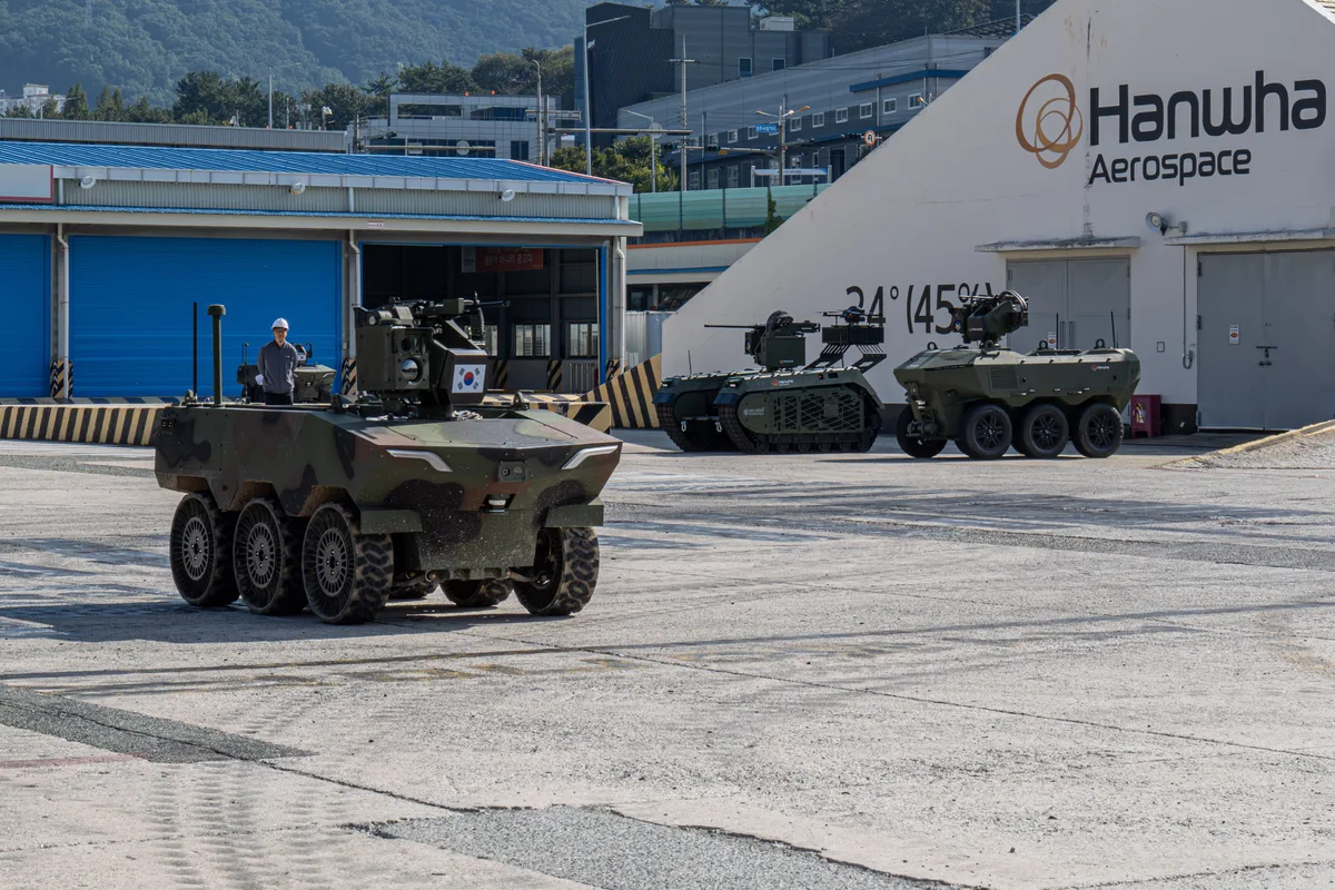 한화, K9·천무 2029년까지 무인화… UGV 6종 2030년 구축
