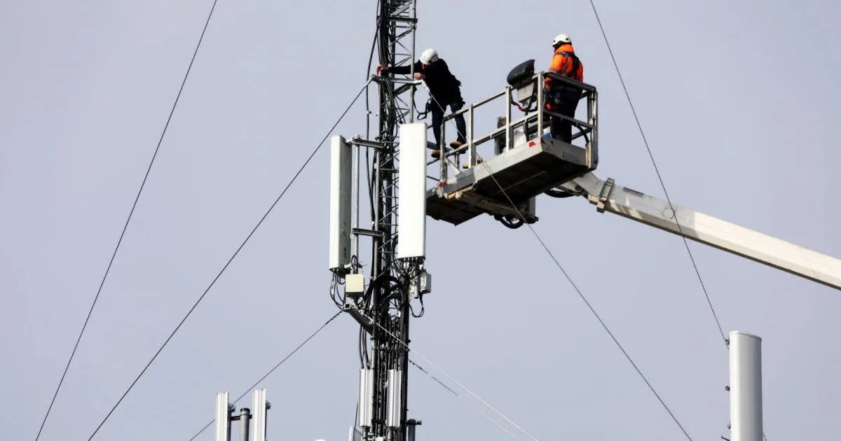 Décryptage. « Pas qu'une carte SIM à changer » : derrière la fin de la 2G/3G, une course pour éviter la panne