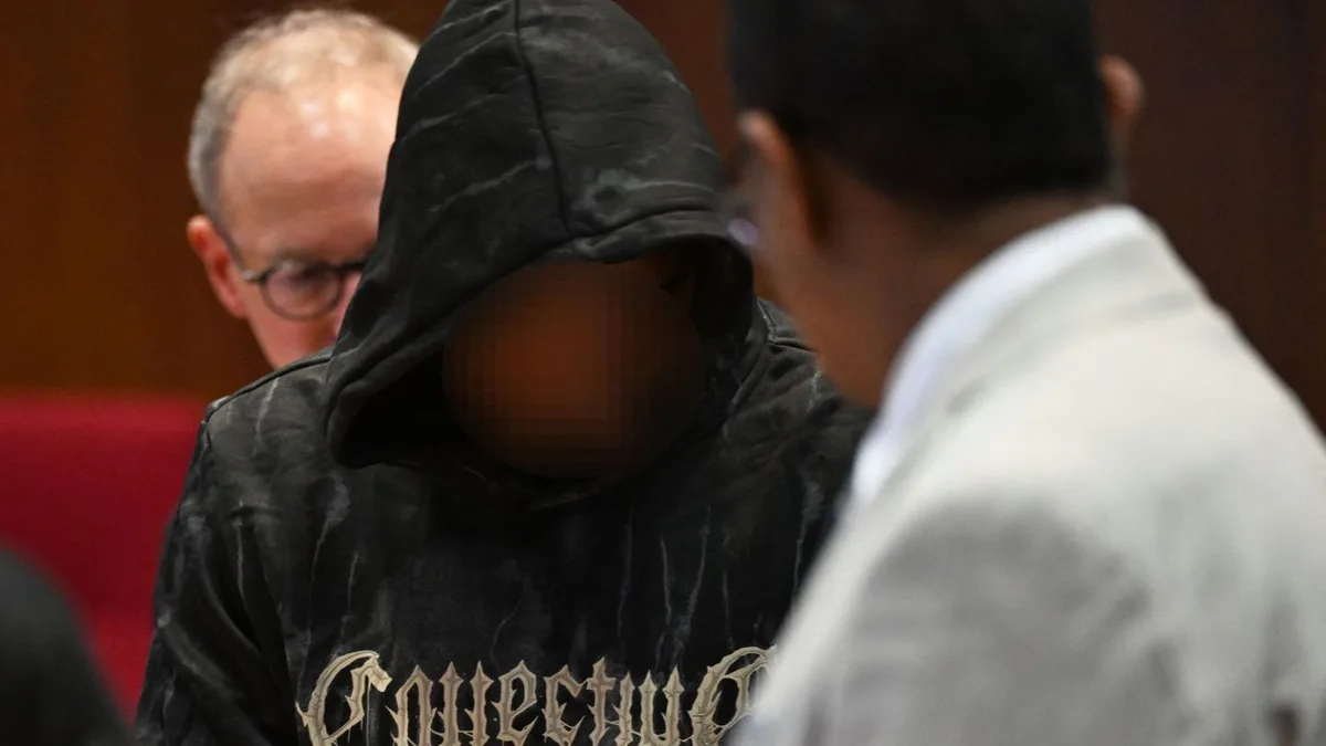 Justiz: Baby im Dunkeln, Mutter zerteilt - Prozess gegen Ehemann